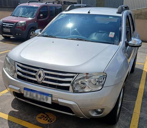 RENAULT DUSTER 2.0 DYNAMIQUE 4X2 16V FLEX 4P AUTOMÁTICO